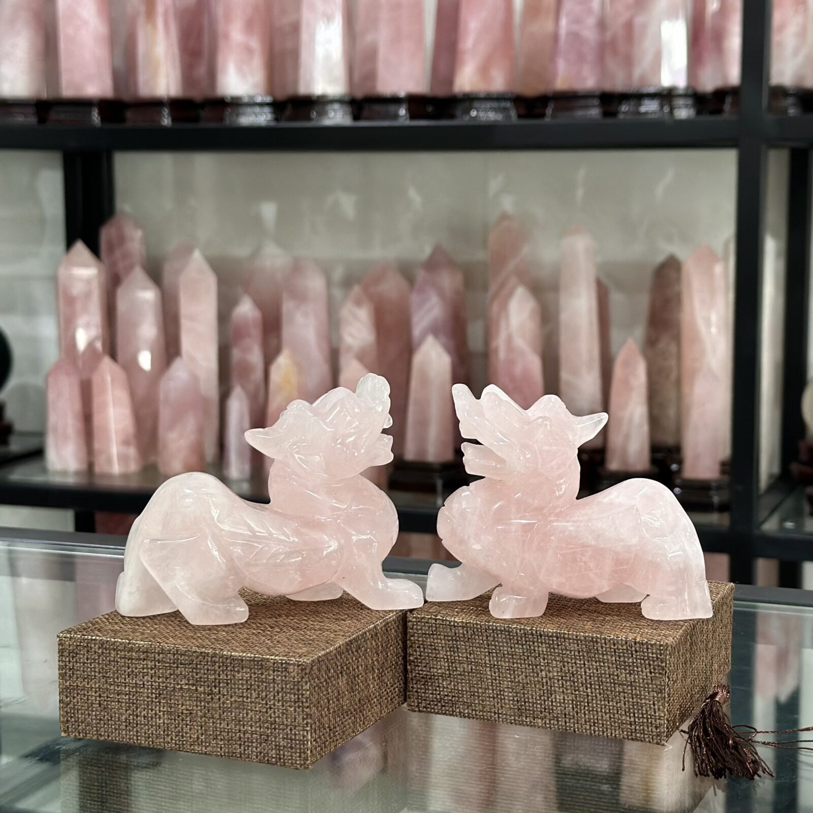 Tỳ hưu phong thủy đá thạch anh hồng