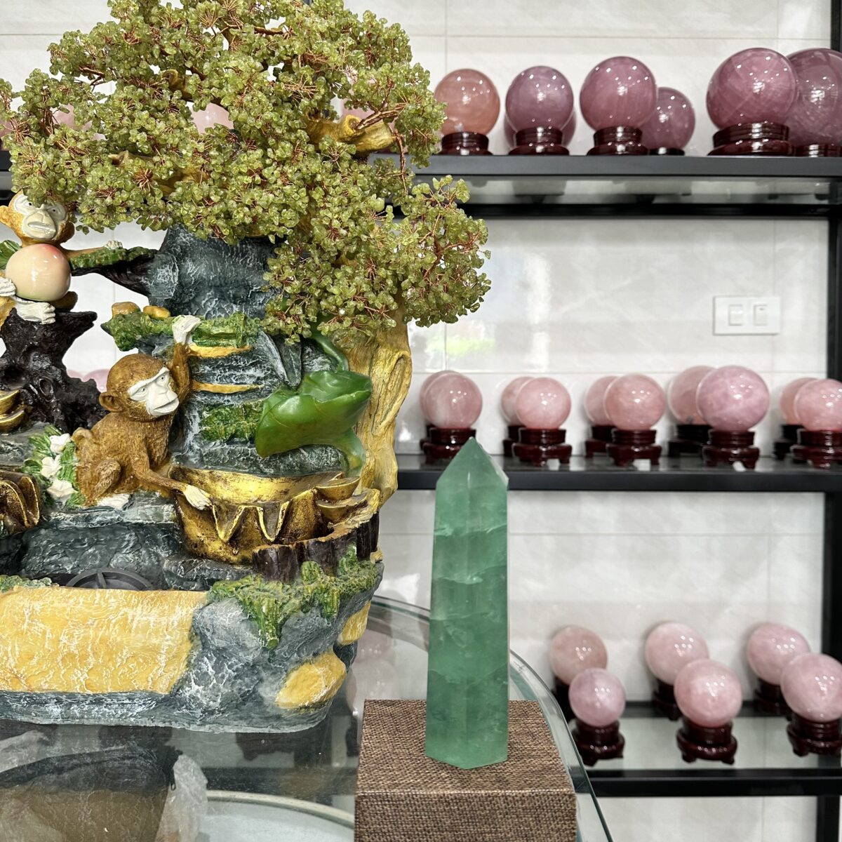 trụ đá fluorite xanh