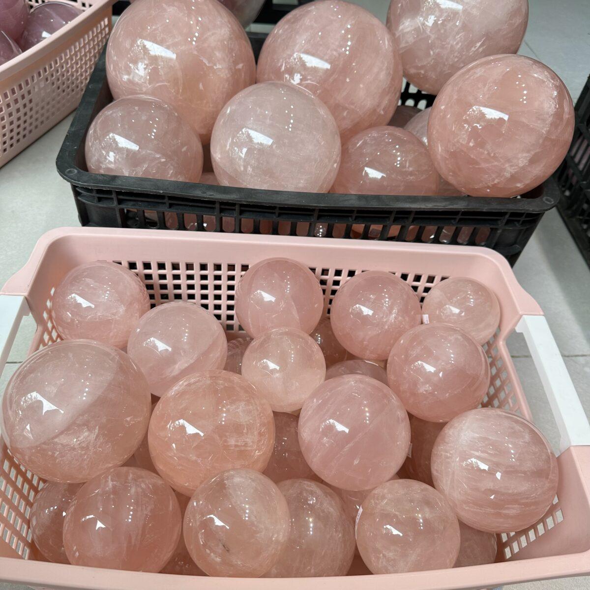 cầu đá thạch anh hồng