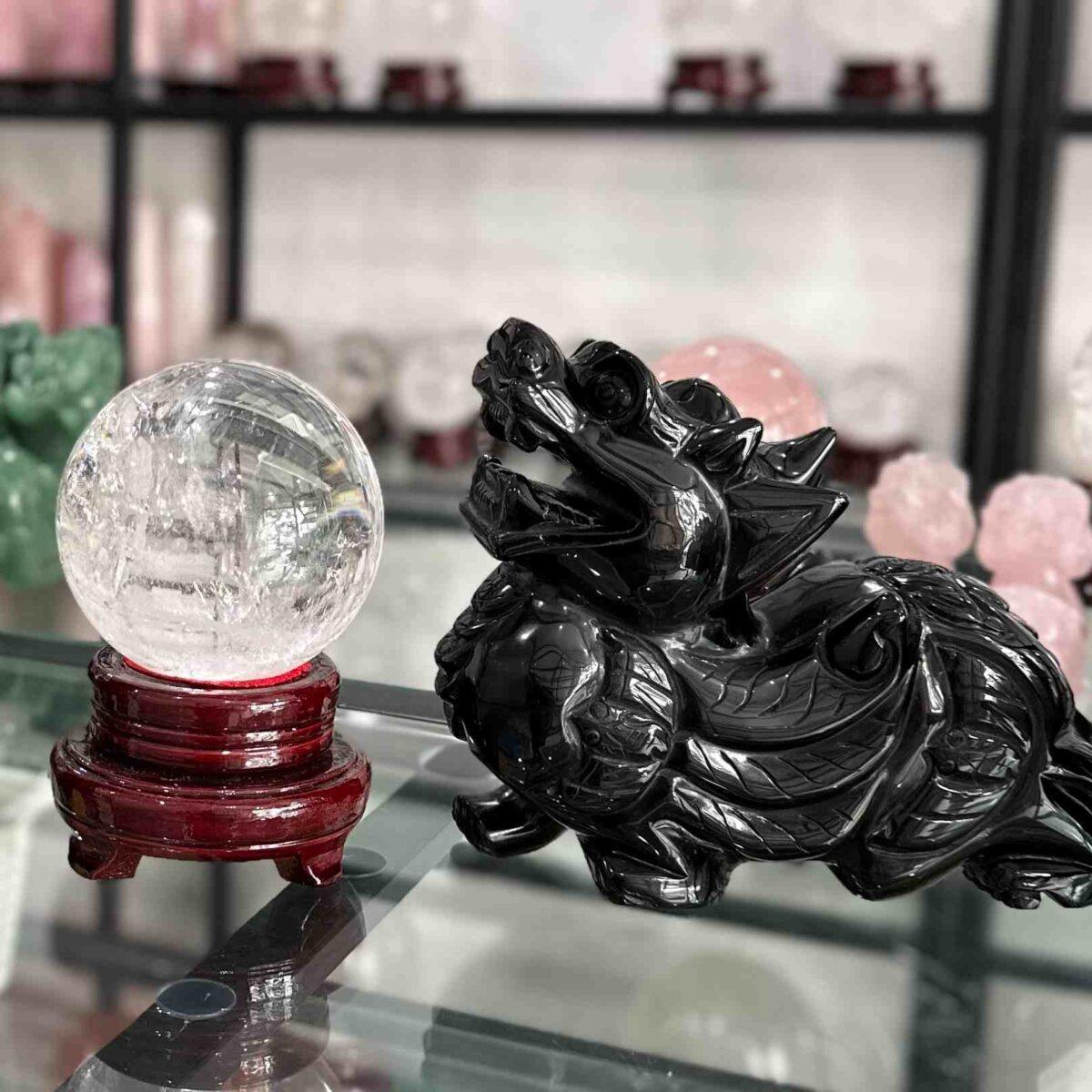 Quả cầu đá thạch anh trắng