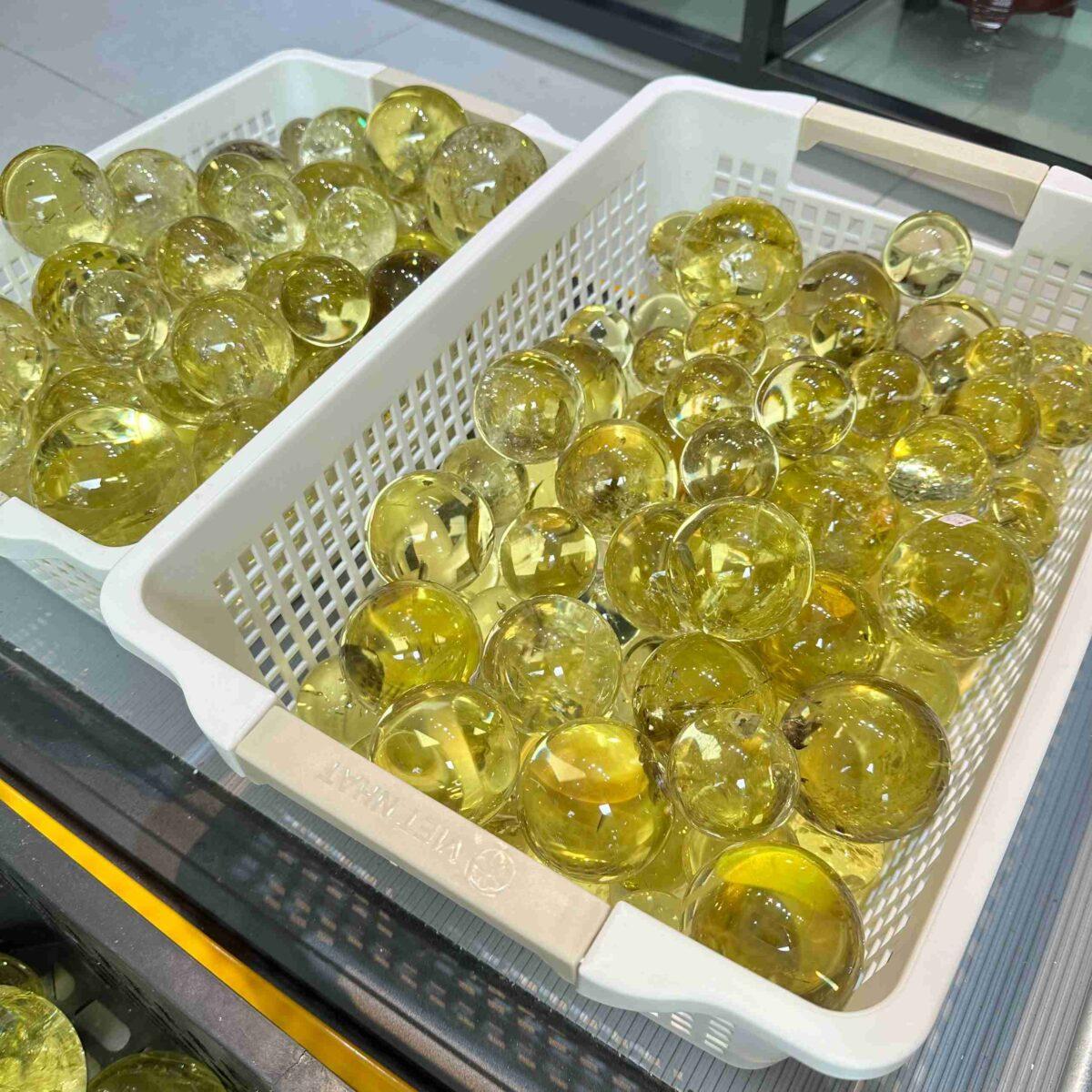 cầu thạch anh vàng